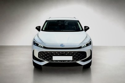 2026 MG HS